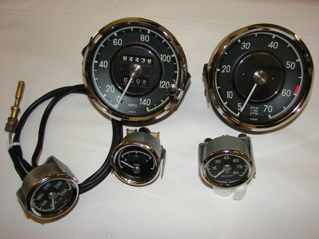 Classic speedometers with wires