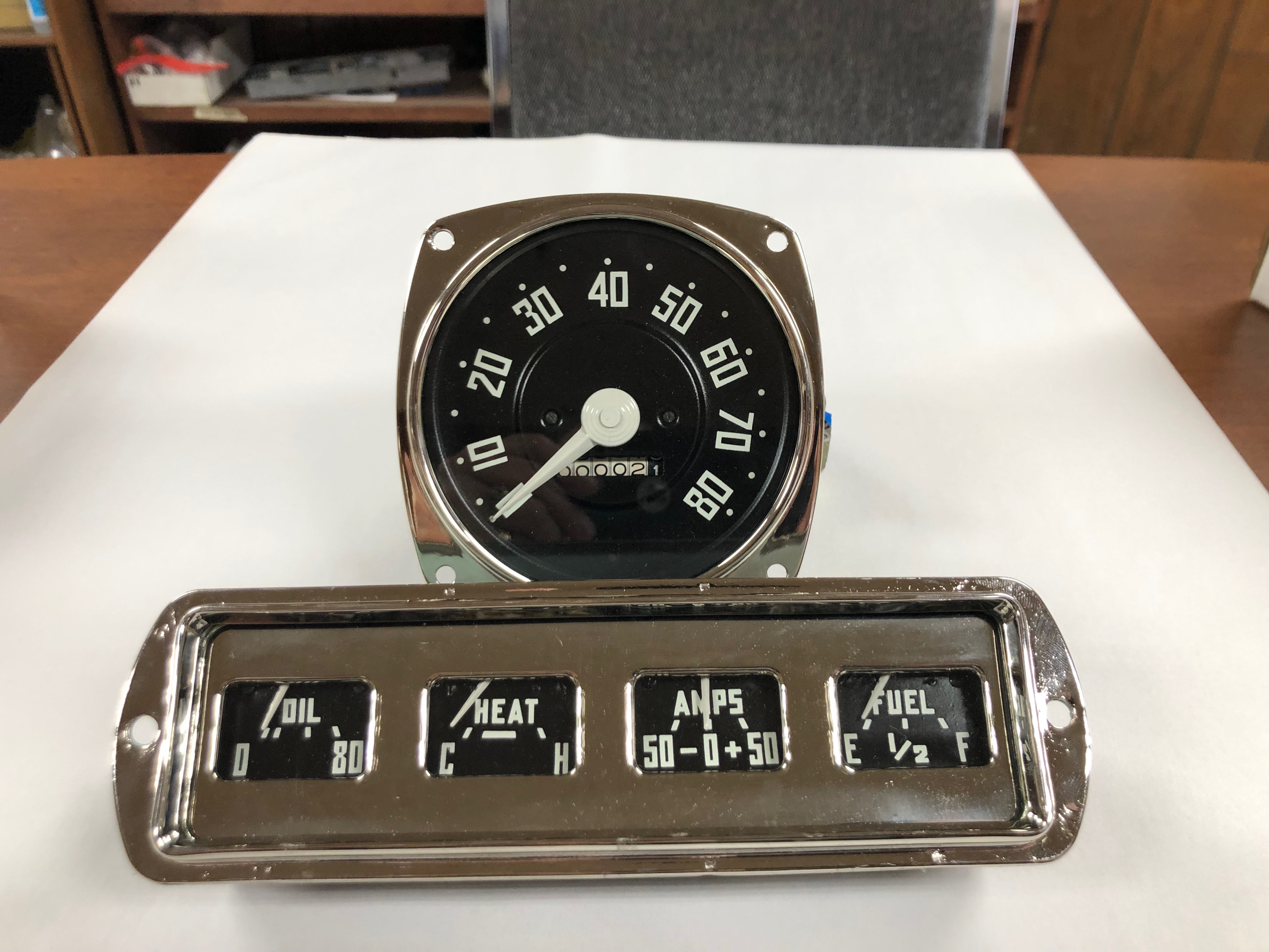 Speedometers with old design
